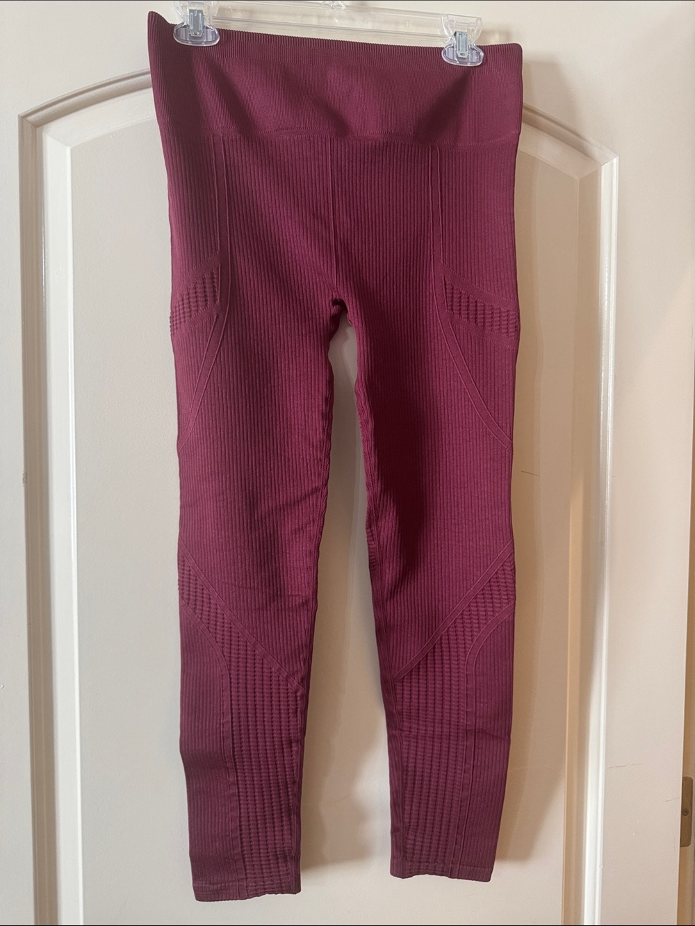 Fabletics Burgundy Seamless Ribbed Womens Workout Leggings XL